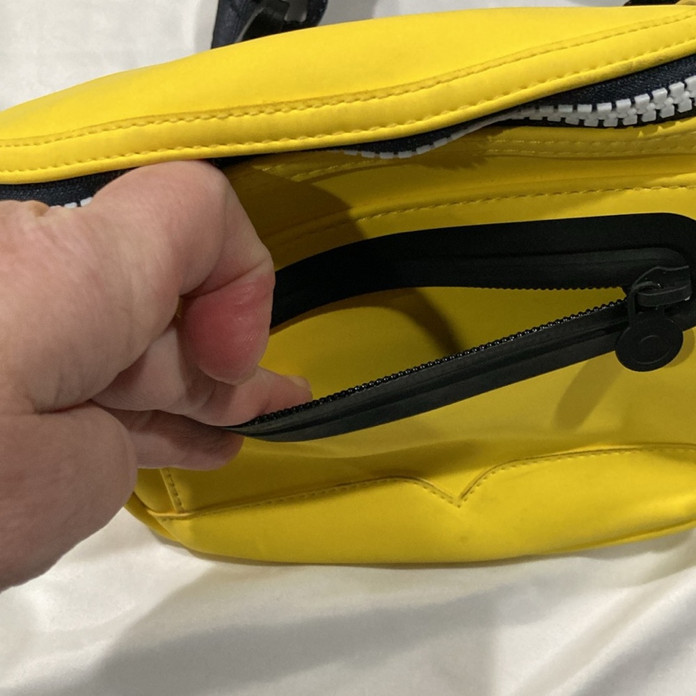 Hunter yellow waist bag never used but was stored with other purses so has marks - Picture 3 of 5